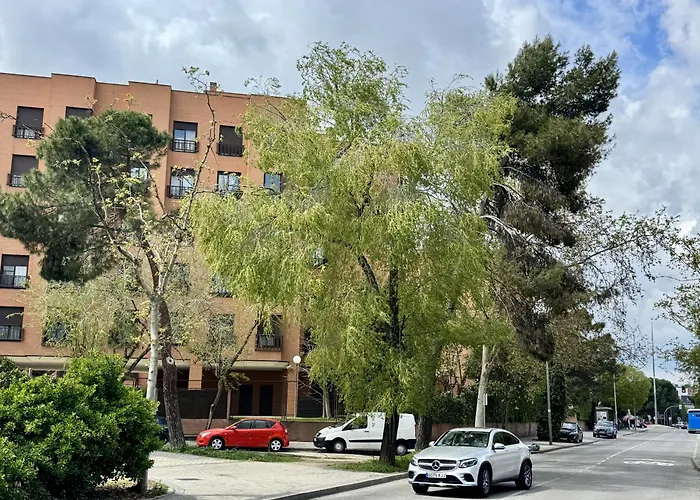 Airport Madrid Plenilunio suites beige